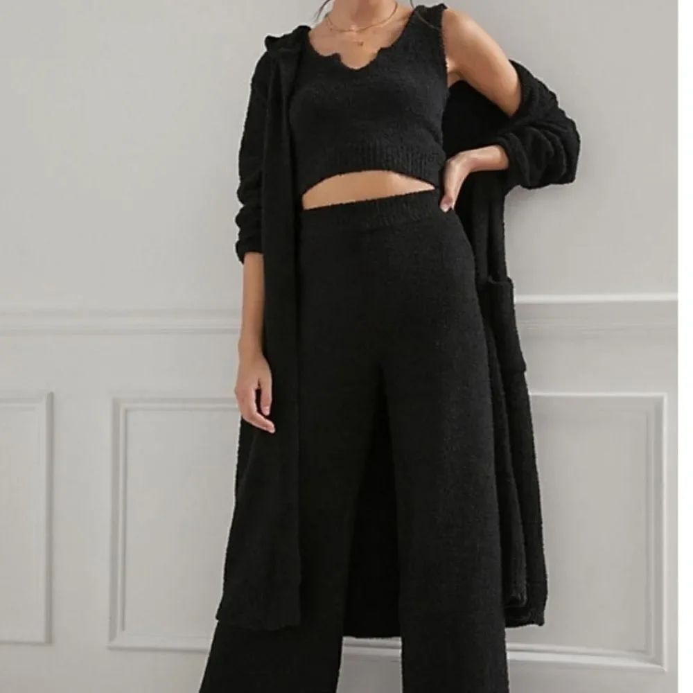 NIA Riley Two-piece Lounge Set Robe & Pants In Black